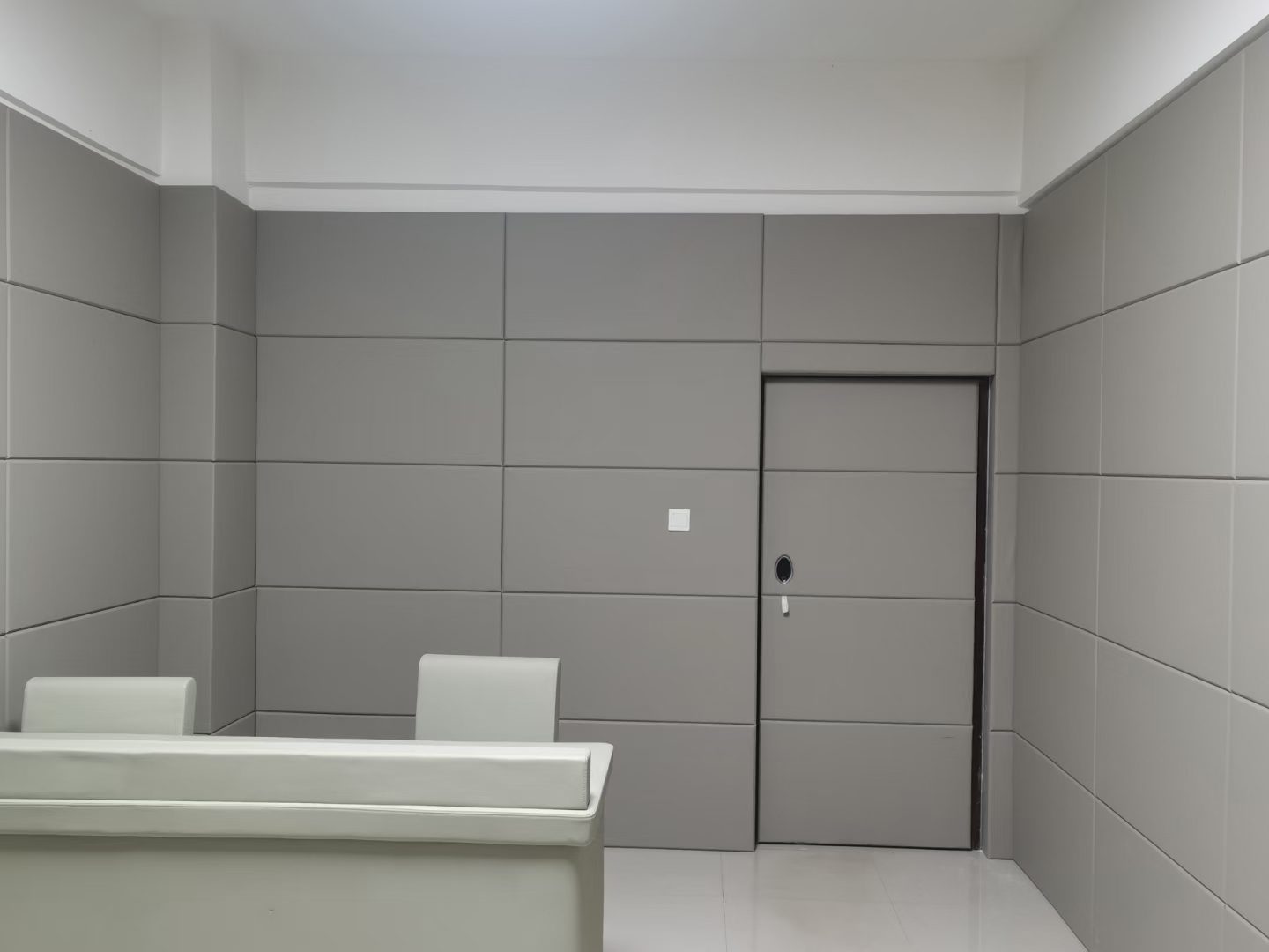 審訊室防撞軟包案例